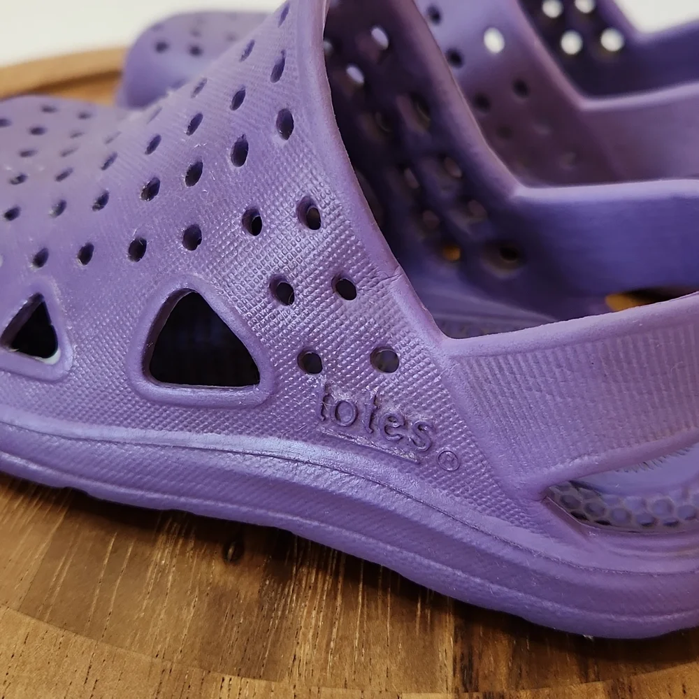 totes adorable purple